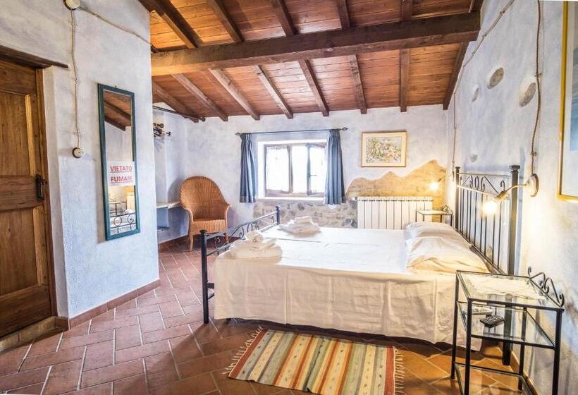 Номер Стандарт, Agriturismo Goccia Di Luna