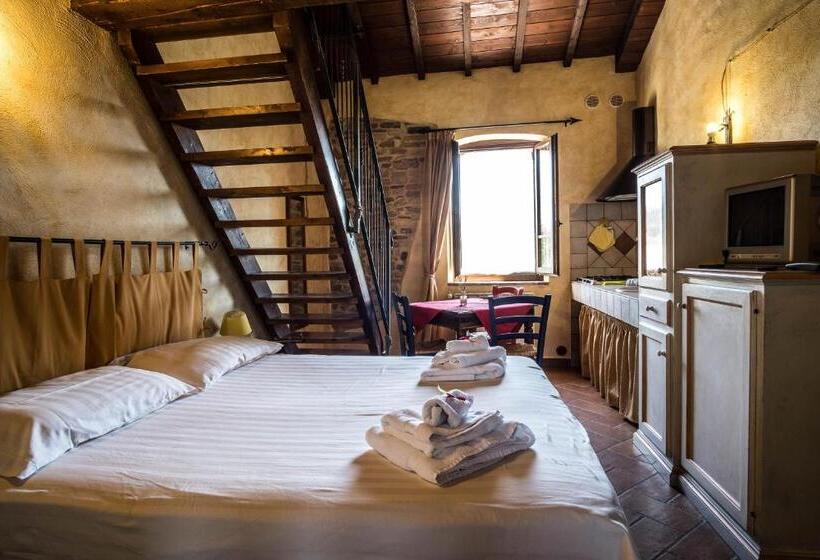 Студия Стандарт, Agriturismo Goccia Di Luna