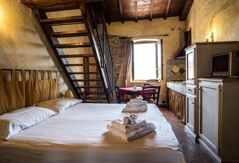 Студия Стандарт, Agriturismo Goccia Di Luna