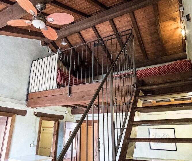 آپارتمان 1 خوابه, Agriturismo Goccia Di Luna