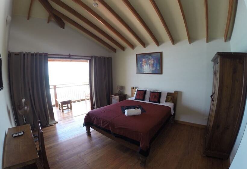 חדר דלוקס נוף לים, Don Giovanni Mancora