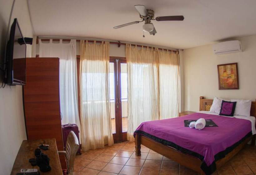 חדר דלוקס נוף לים, Don Giovanni Mancora