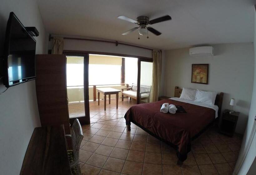 חדר דלוקס נוף לים, Don Giovanni Mancora