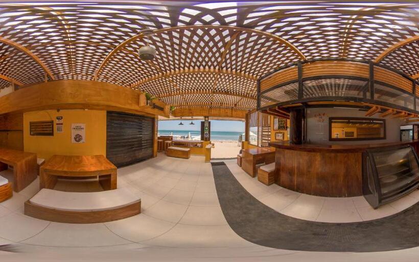 חדר משפחתי, Don Giovanni Mancora