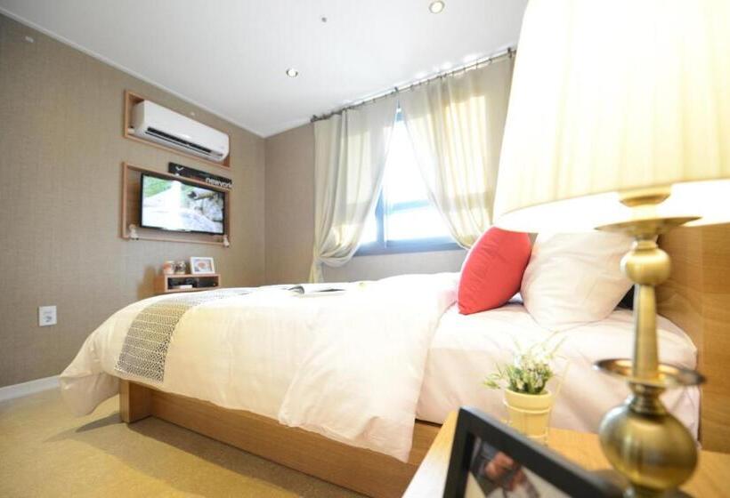 스탠다드 룸, Dunsan Graytone