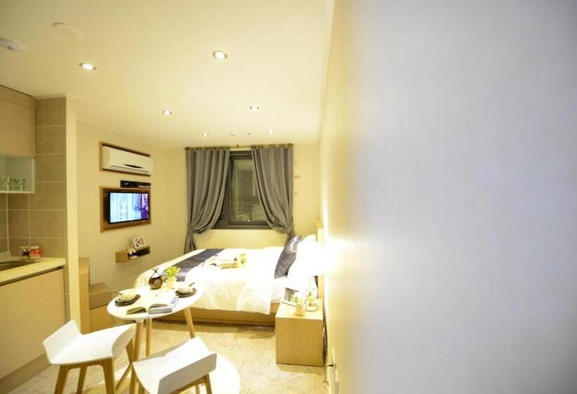 수피리어 스튜디오, Dunsan Graytone