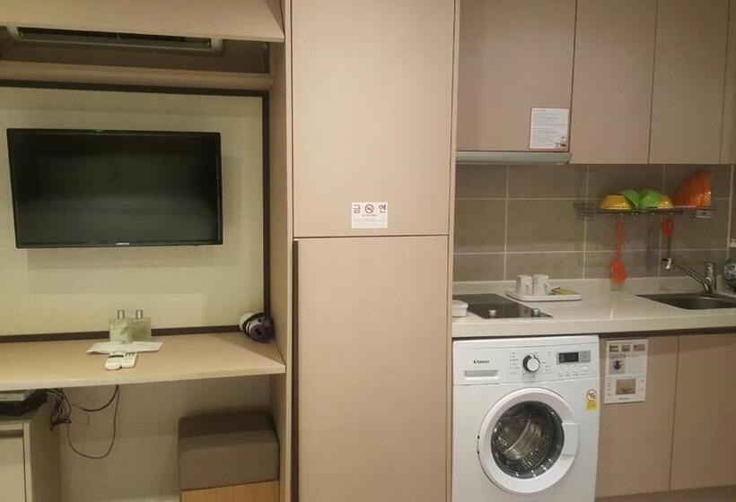 디럭스 스튜디오, Dunsan Graytone