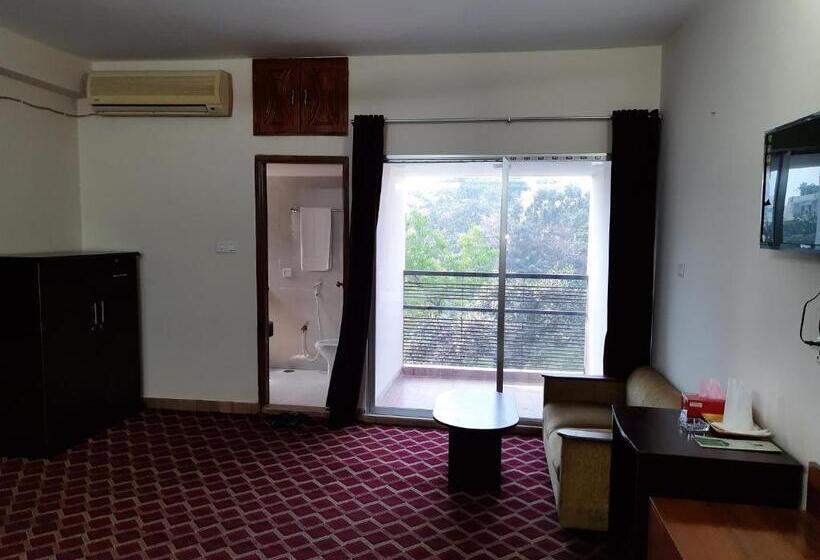 اتاق سوپریور, Garden Residents Uttara Lake View