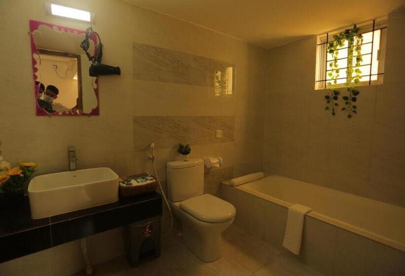 اتاق سوپریور, Garden Residents Uttara Lake View