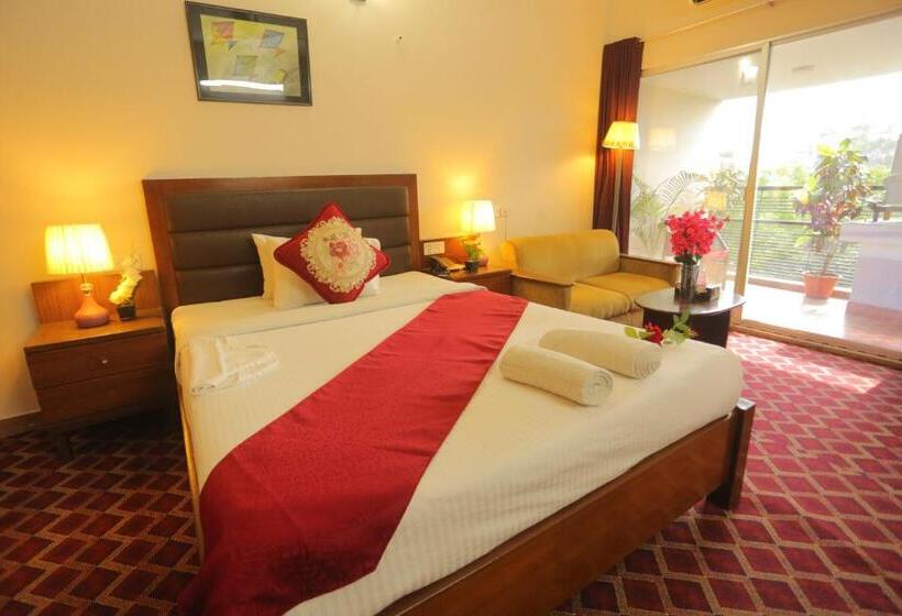 اتاق استاندارد با تخت بزرگ, Garden Residents Uttara Lake View