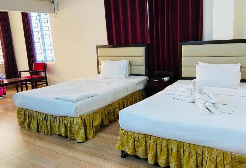 اتاق خانوادگی, Garden Residents Uttara Lake View