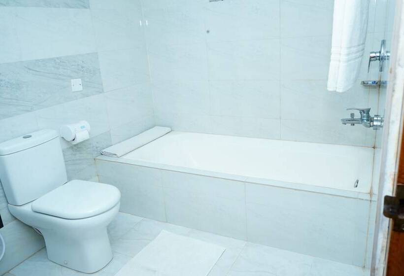 اتاق خانوادگی, Garden Residents Uttara Lake View