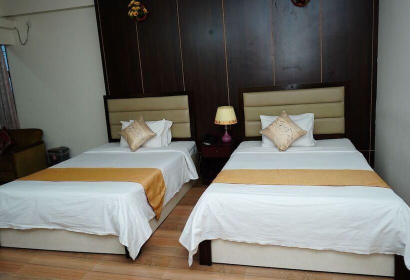 اتاق خانوادگی, Garden Residents Uttara Lake View