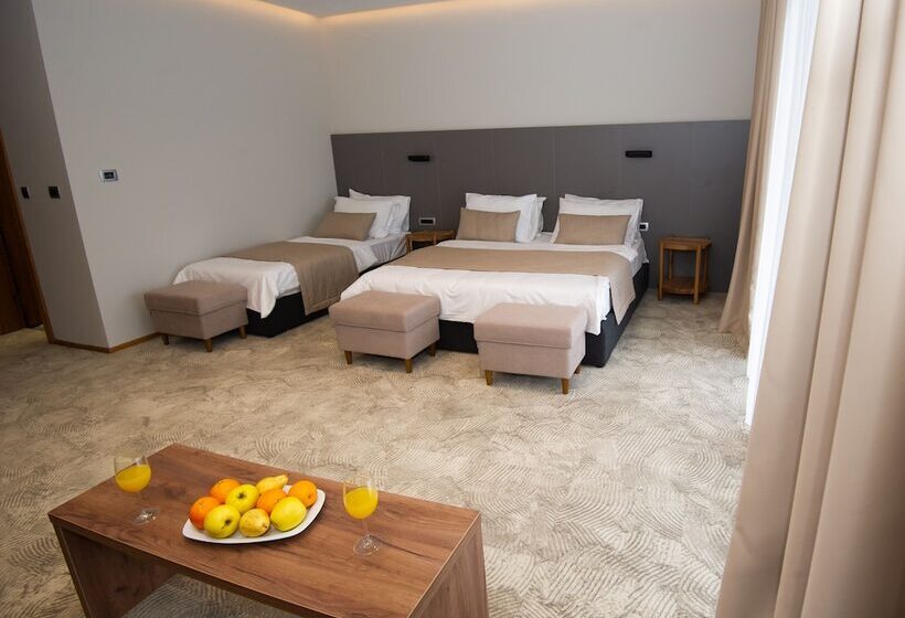 اتاق پریمیوم سه تخته, Grande Casa