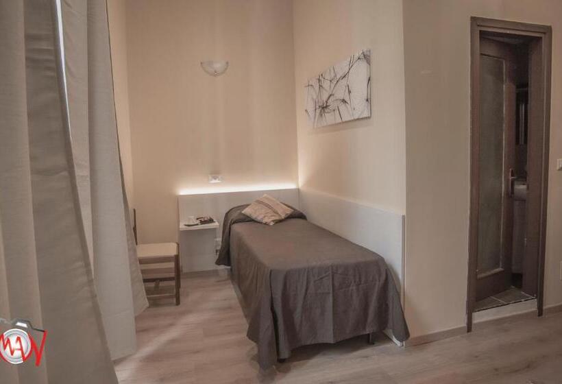 اتاق استاندارد چهار تخته, Moderno