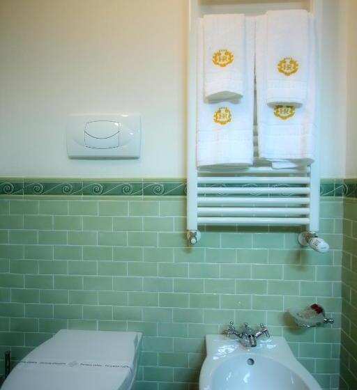 اتاق استاندارد, Rojan