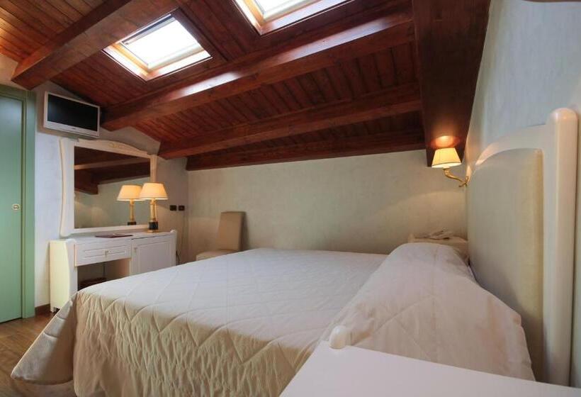 اتاق استاندارد, Rojan