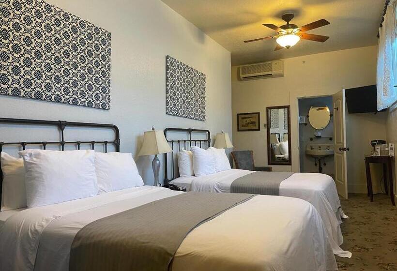 חדר אקונומי, Sutter