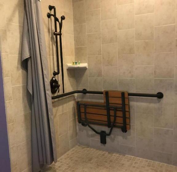 חדר סטנדרט מותאם לאדם עם מוגבלויות, Sutter