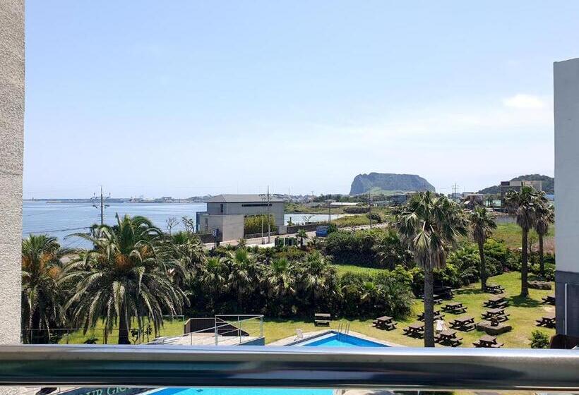デラックスルーム, The Four Grace Resort