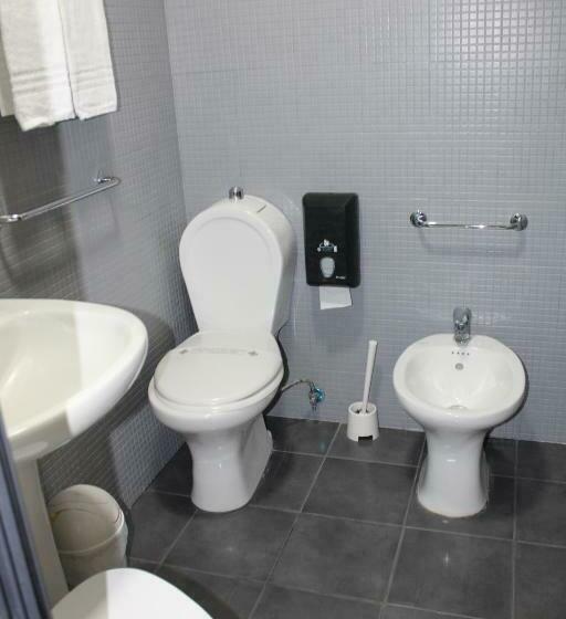 اتاق استاندارد با بالکن, Trieste