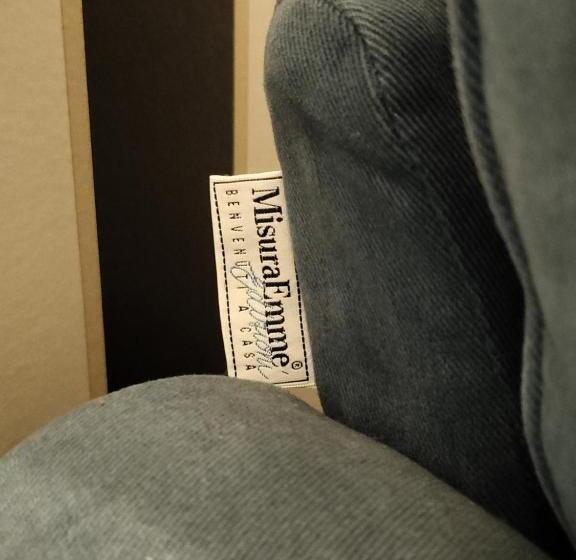 غرفة قياسية فردية, Trieste