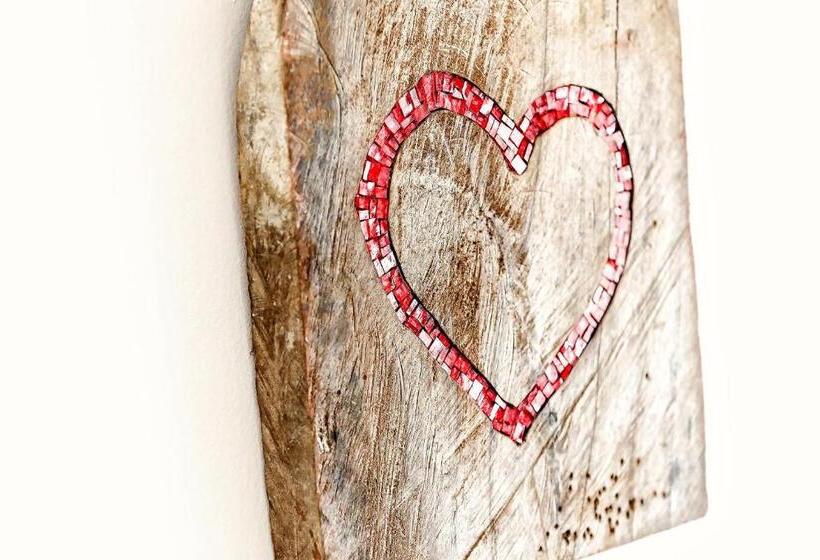 آپارتمان 1 خوابه با چشمانداز باغ, Xscapetulum