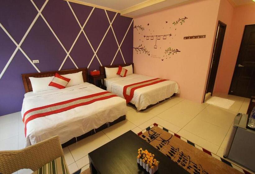 اتاق استاندارد چهار تخته, Kenting Diack Inn