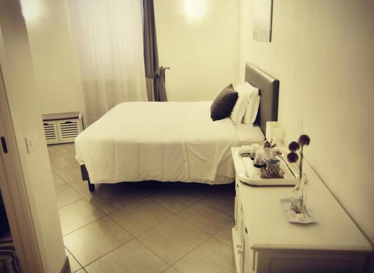 スタンダードルーム, La Terrazza Vercelli Bed & Charme