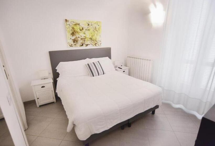 バルコニー付きスタンダードルーム, La Terrazza Vercelli Bed & Charme