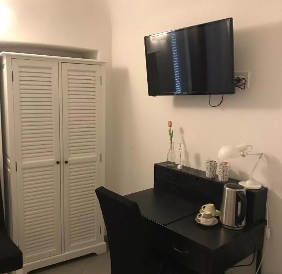 اتاق استاندارد با بالکن, La Terrazza Vercelli Bed & Charme