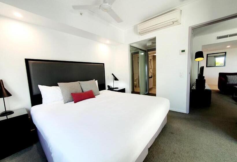 Апартаменты 2 Спальни, H On Mitchell Apartment