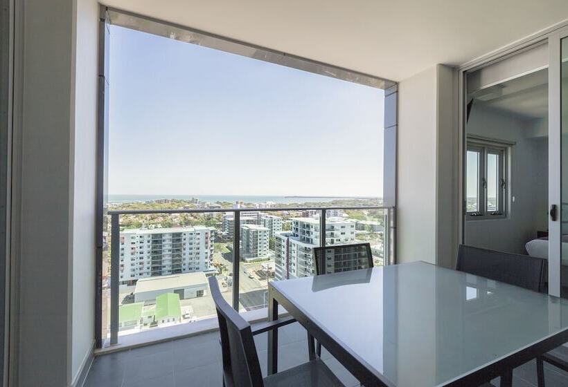 Апартаменты 1 Спальня, H On Mitchell Apartment