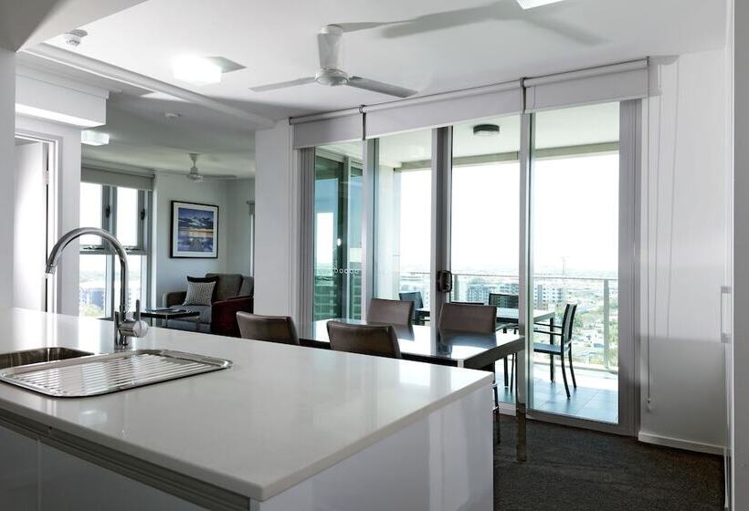 2ベッドルームアパートメント, H On Mitchell Apartment