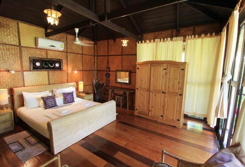 Superior-bungalow, Amber Sands Beach Resort