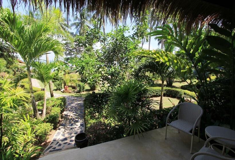 Superior-bungalow, Amber Sands Beach Resort