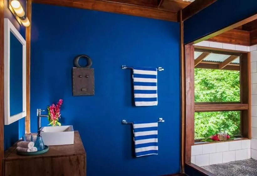 キングサイズベッドのスイートルーム, Blue Osa Beach Resort & Spa
