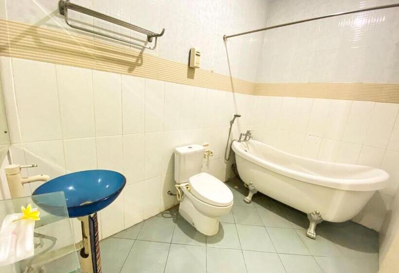 Familienzimmer, Dedy Beach Inn