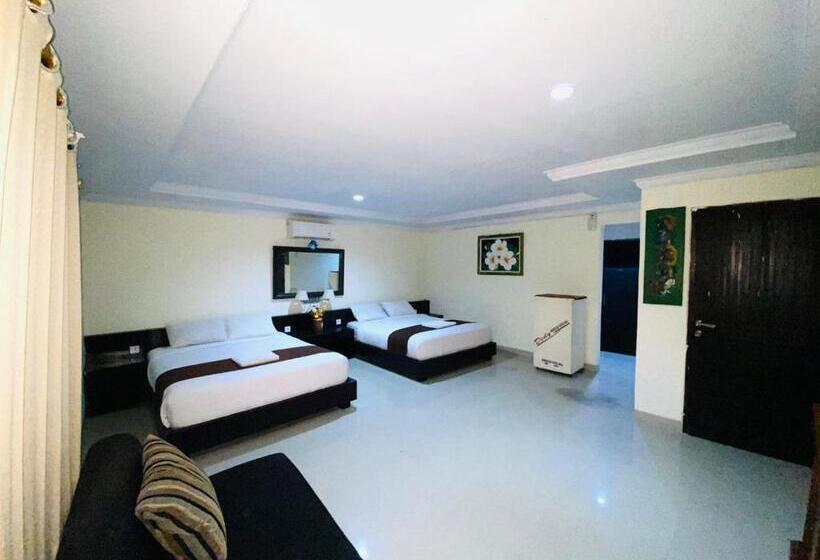 Familienzimmer, Dedy Beach Inn