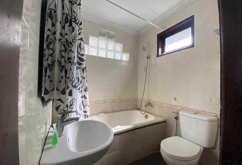 Deluxe Zimmer, Dedy Beach Inn