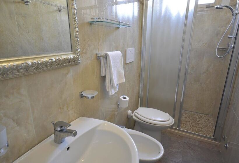 Chambre Triple Standard avec Balcon, Fernanda