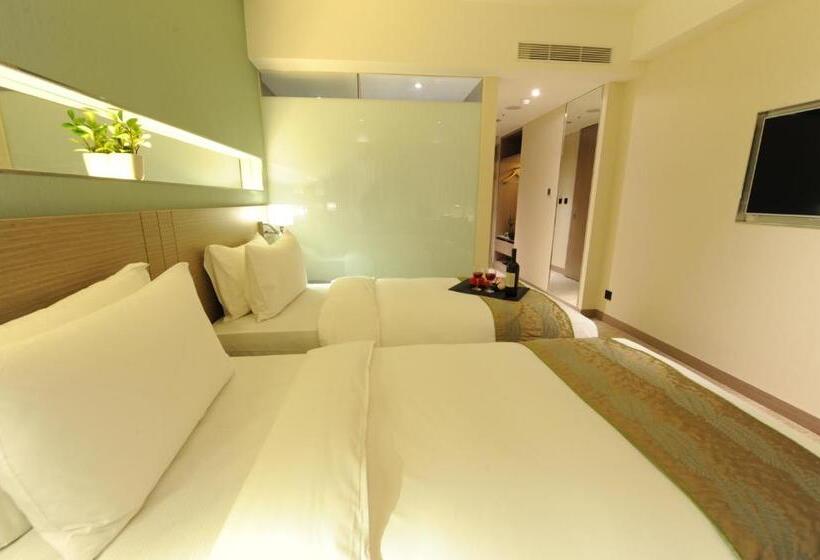 Pokój Standard, Kaohsiung International Plaza