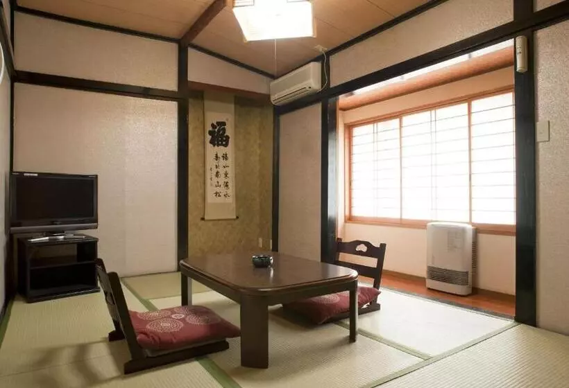 エコノミールーム, Kiyoshigekan