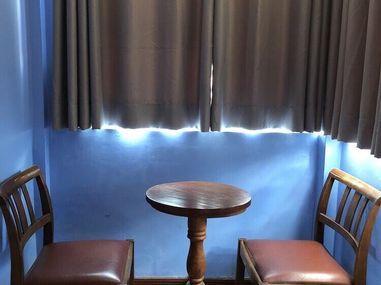 디럭스 룸 킹사이즈 침대, One Averee Bay