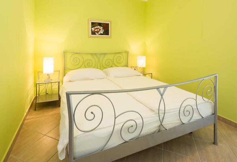 דירה בת חדר שינה 1 עם מרפסת, Pansion Marjan