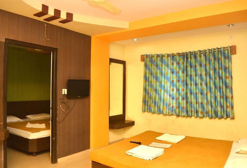 Fyrbädds Deluxerum, Sai Kamal