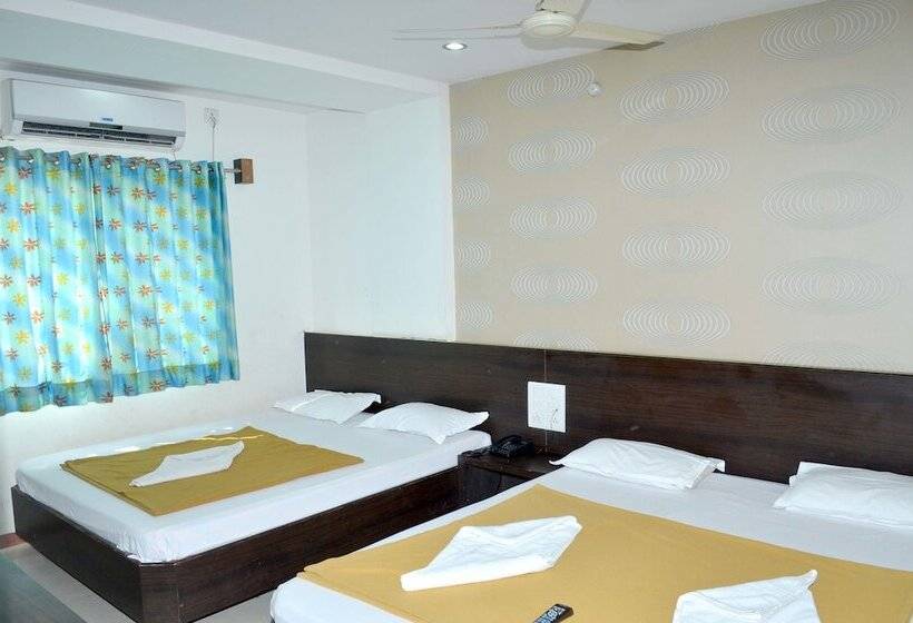 Fyrbädds Deluxerum, Sai Kamal