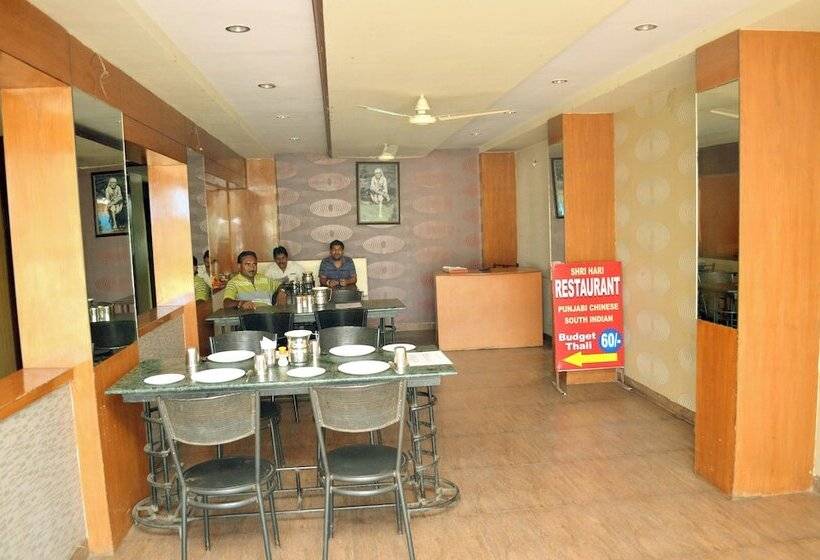 Fyrbädds Deluxerum, Sai Kamal