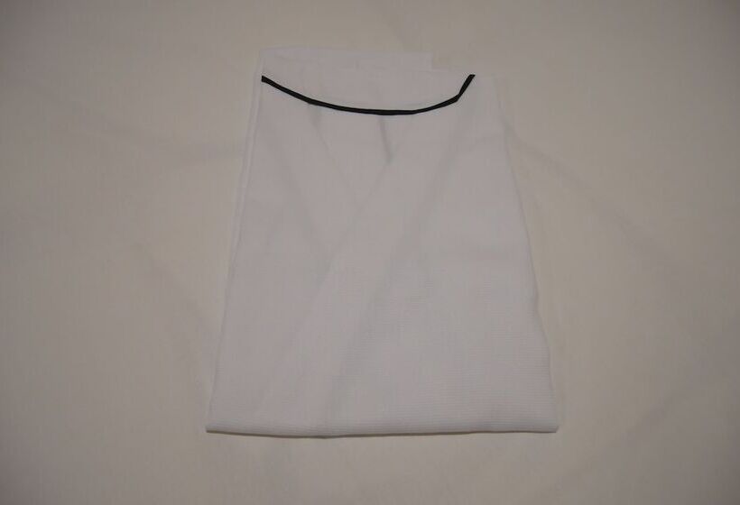 חדר סטנדרט, Tohkai