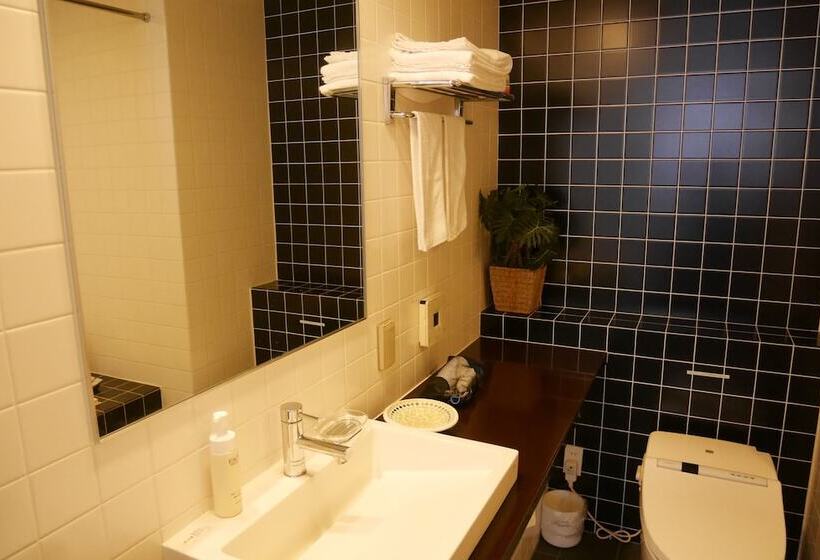 חדר סופריור, Tohkai